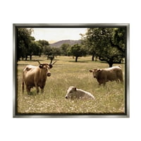Ступел индустрии три говеда релаксираща пасища пасища селски ферми дървета снимка блясък сив плаваща рамка платно печат стена изкуство, дизайн от Дафне Полсели